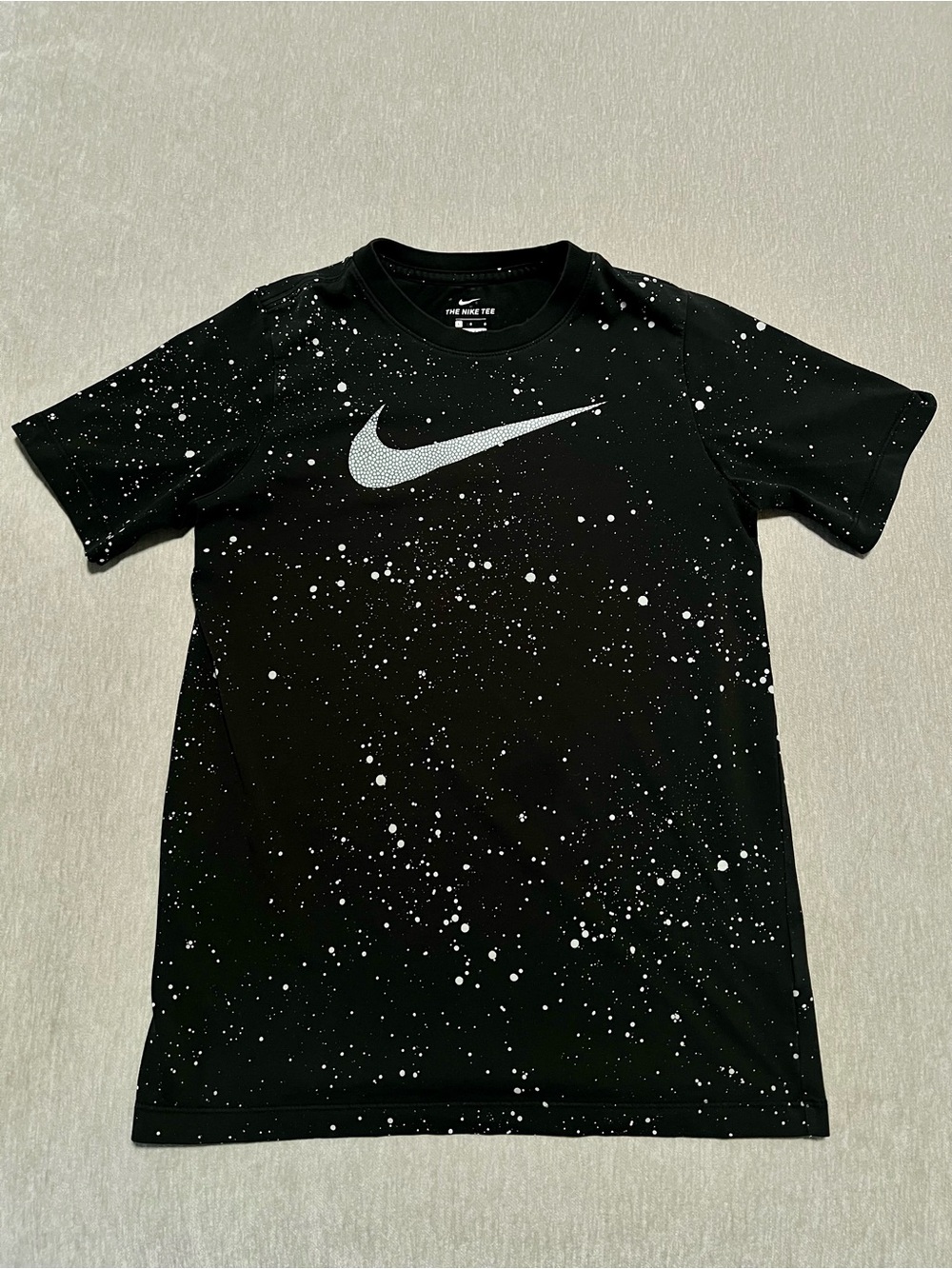 Nike Black Short-Sleeve Tee with White Speckle Swoosh